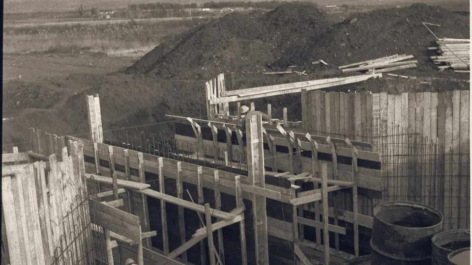 Timber shuttering and earthworks for the dams that drained Lake Hula, 1951.