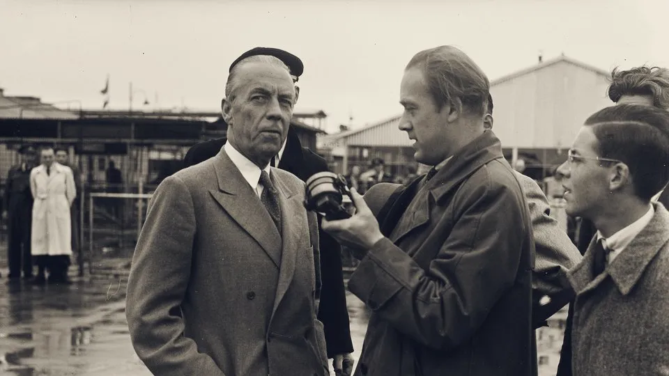 Count Folke Bernadotte, the UN mediator, interviewed by a radio reporter at Schiphol airport, 17 July 1948.